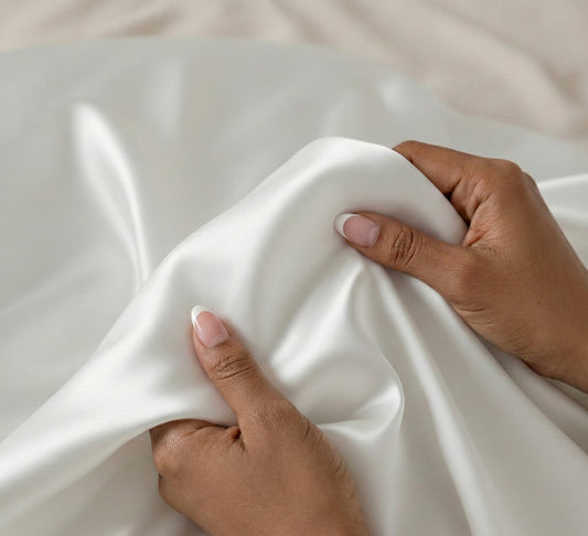 100% Mulberry Silk Pillowcase – Standard (White)
